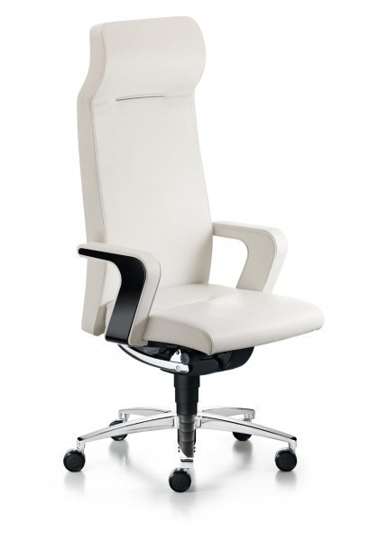 Bílé kožené křeslo Bílé kožené křeslo